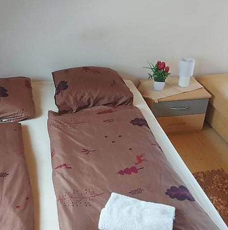 Visszavar-Lak Privat Berlemeny Badacsonytomaj Exteriör bild